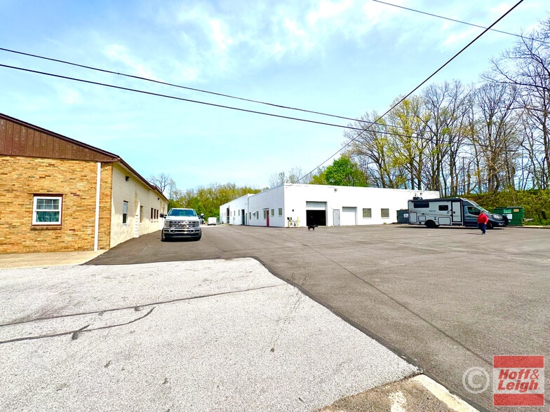 More Photos Of 817 E Tallmadge Ave, Akron Warehouse For Sale