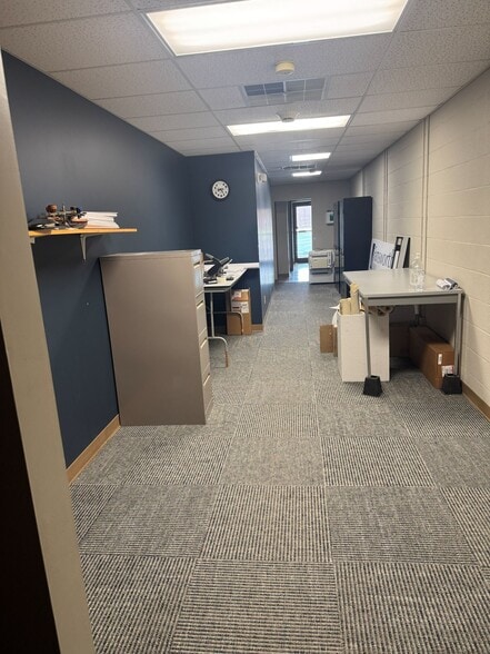 More Photos Of 2709 McGraw Dr, Bloomington Office Residential For Sale