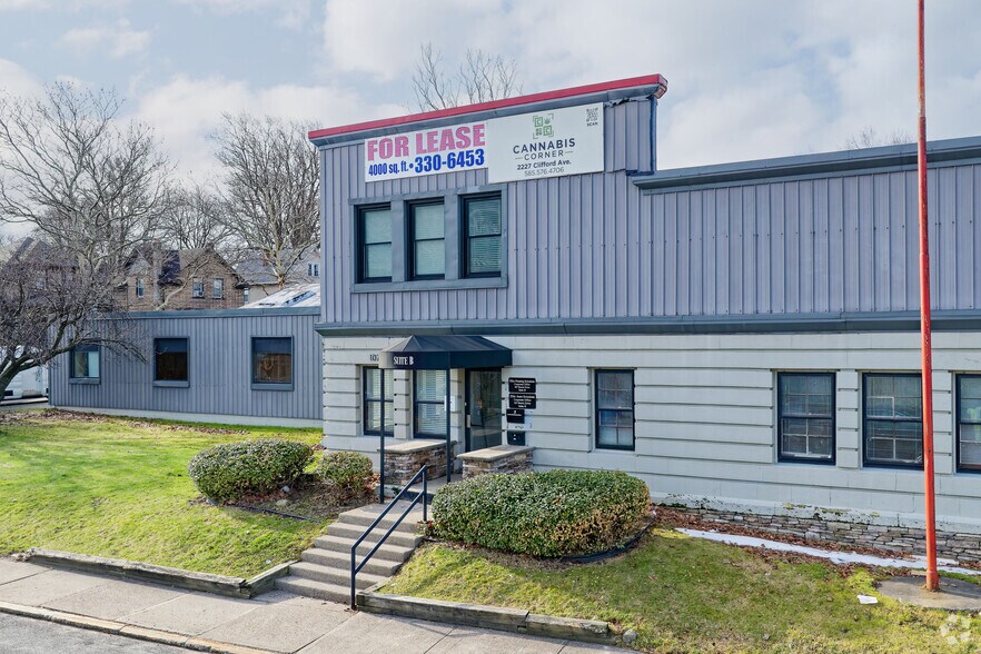 More Photos Of 107 Norris Dr, Rochester Warehouse For Lease