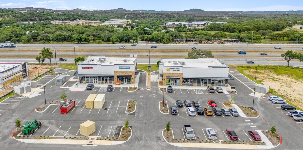 More Photos Of NEC IH-10, Boerne Storefront For Sale