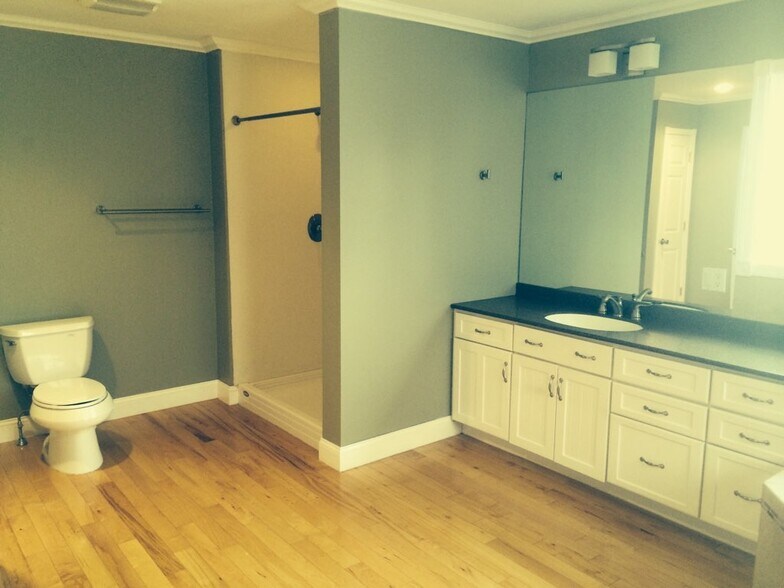 More Photos Of 1188 Millstone River Rd, Hillsborough General Retail For Sale