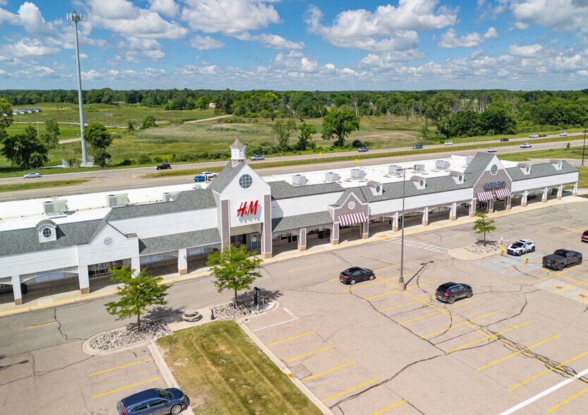 More Photos Of 1475 N Burkhart Rd, Howell Unknown For Lease