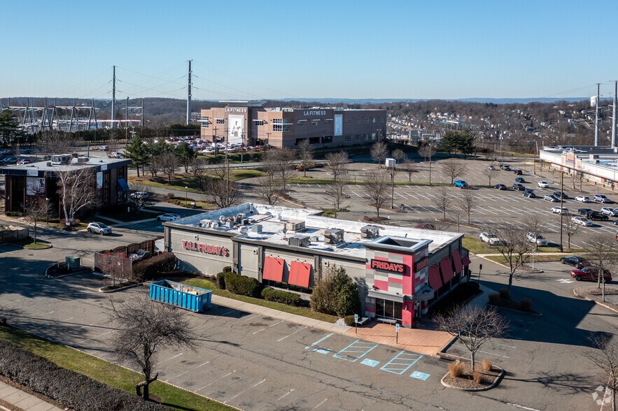 More Photos Of 495 Prospect Ave, West Orange Unknown For Lease