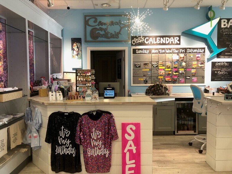 More Photos Of 8401-8515 Park Meadows Center Dr, Lone Tree Unknown For Lease