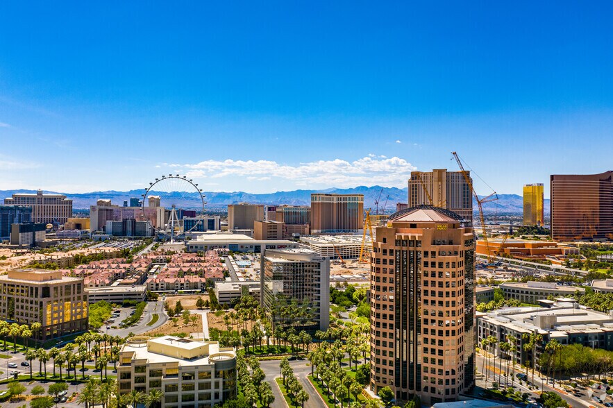 More Photos Of 3753-3993 Howard Hughes Pky, Las Vegas Unknown For Lease