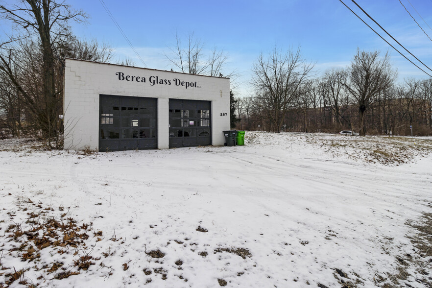 Primary Photo Of 358 N Rocky River Dr, Berea Light Manufacturing For Sale