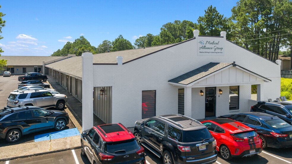 More Photos Of 857 Downtowner Blvd, Mobile Office For Sale