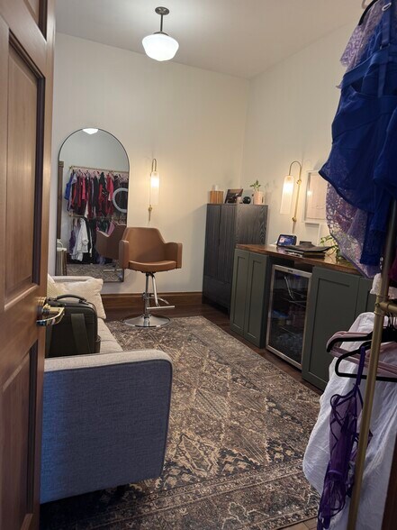 More Photos Of 311 S Phillips Ave, Sioux Falls Storefront Retail Office For Lease