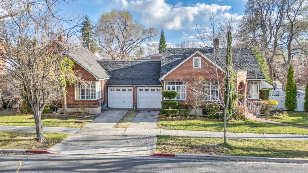 Primary Photo Of 588 Saint Lawrence Ave, Reno Multifamily For Sale