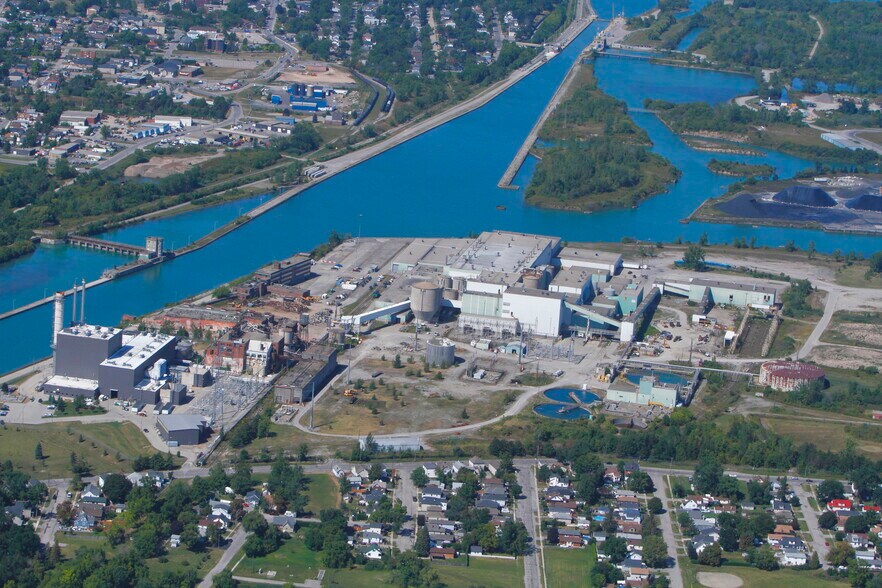 More Photos Of 3363 Davis Rd, Thorold Warehouse For Lease