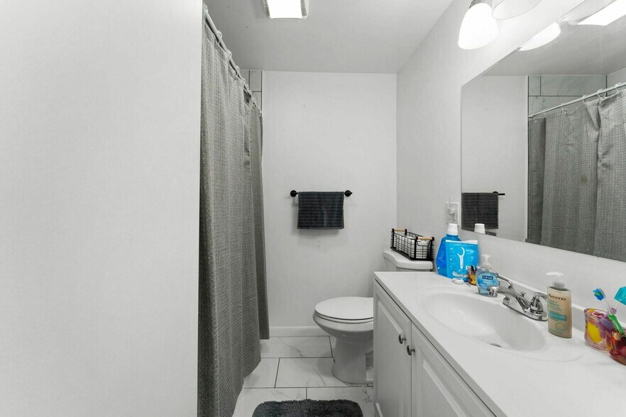More Photos Of 101 Hooper Rd, Endicott Apartments For Sale
