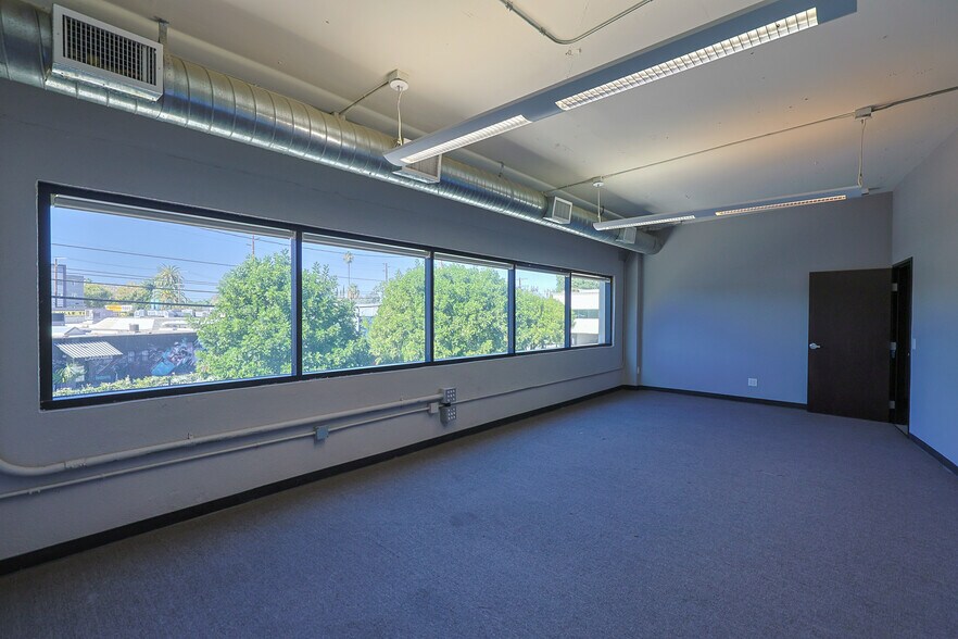 More Photos Of 4142 Lankershim Blvd, North Hollywood Unknown For Lease