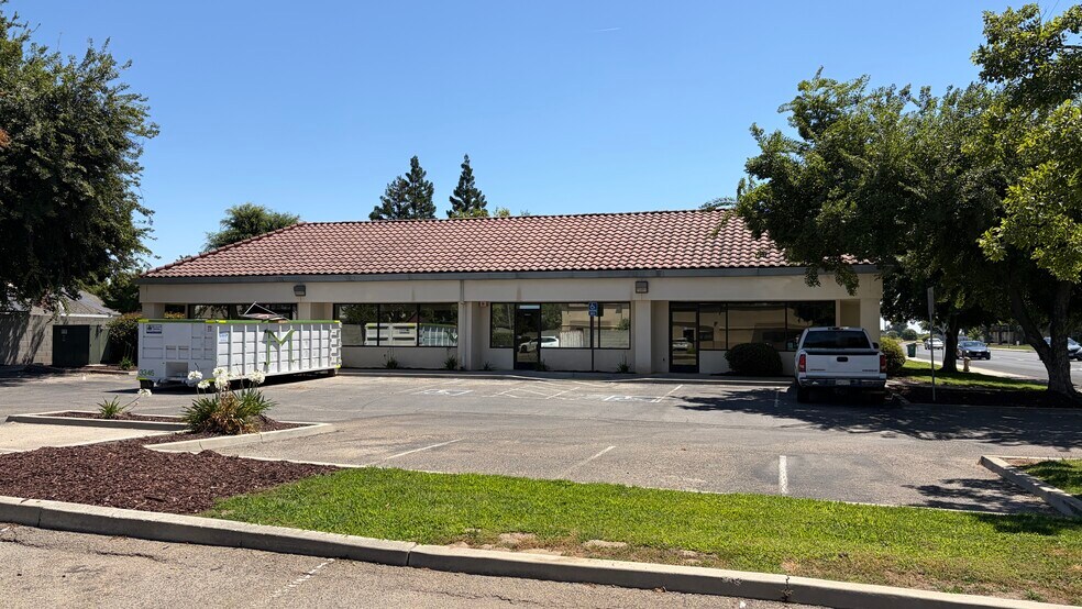 More Photos Of 1142 Rose Ave, Selma Medical For Lease
