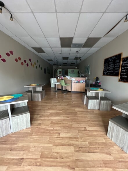 More Photos Of 2401 Penny Rd, High Point Office For Lease