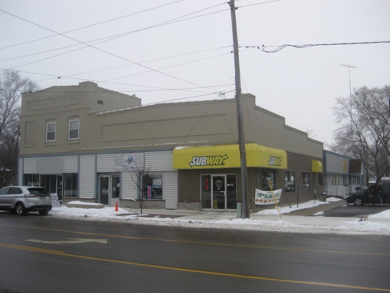 More Photos Of 25 Red River Ave N, Cold Spring Coworking Space