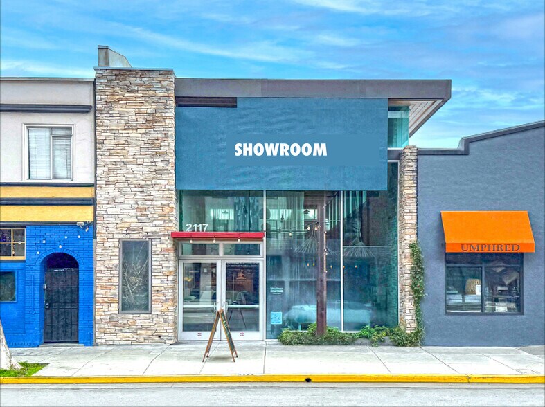 Primary Photo Of 2117 San Pablo Ave, Berkeley Freestanding For Lease