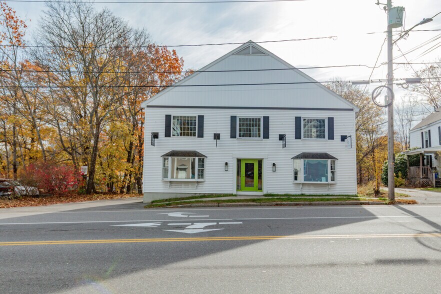 More Photos Of 28 State St, Gorham Office For Sale