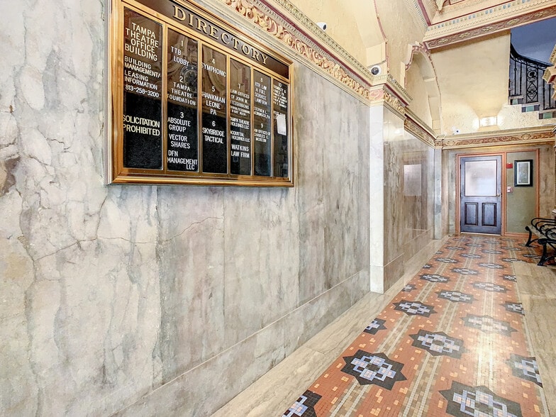 More Photos Of 707 N Franklin St, Tampa Office For Sale