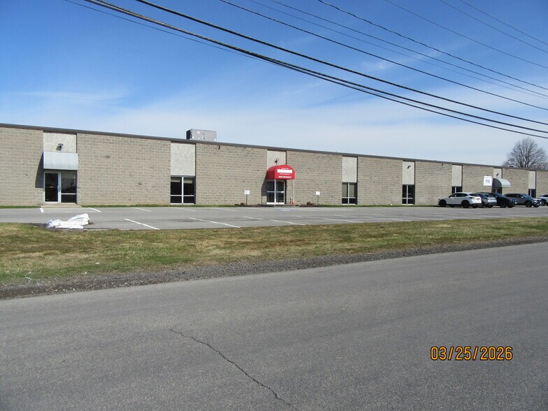 More Photos Of 19 Corporate Cir, East Syracuse Light Distribution For Lease