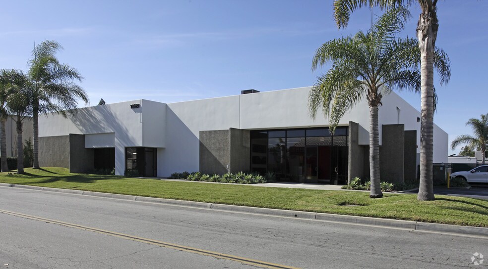 Primary Photo Of 11621 Markon St, Garden Grove Manufacturing For Lease