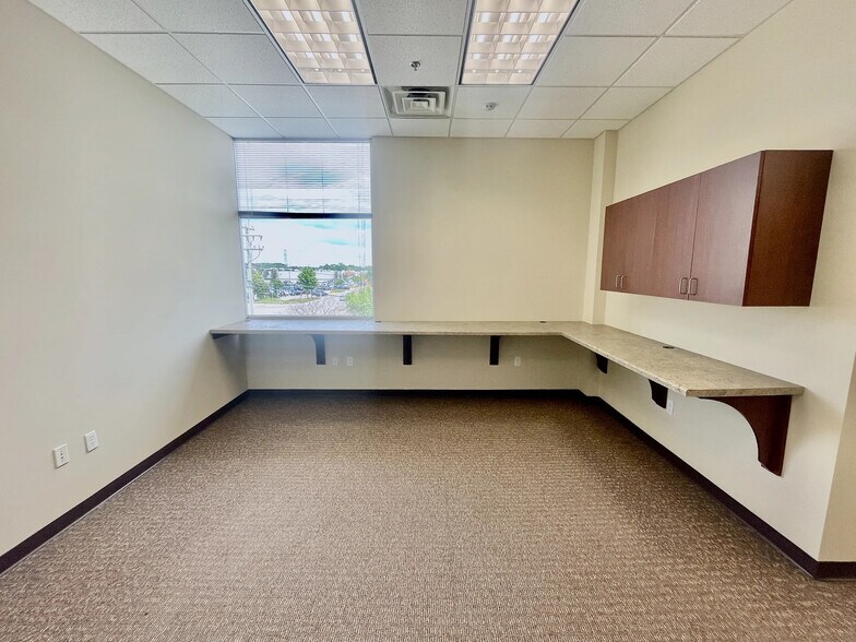 More Photos Of 10521 W Layton Ave, Greenfield Office For Sale