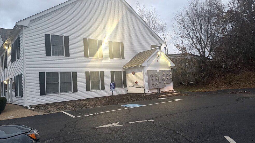 More Photos Of 36 N Bedford St, East Bridgewater Office For Sale
