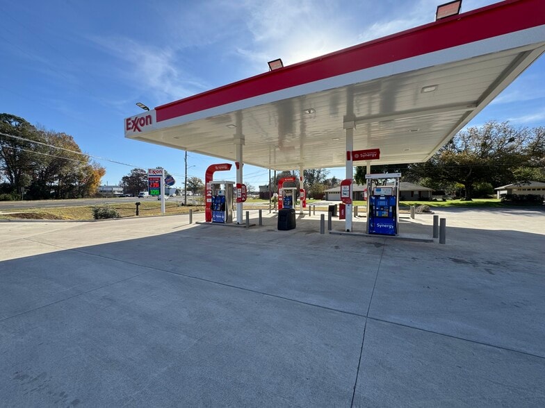 More Photos Of 5315 Troup Hwy, Tyler General Retail For Sale