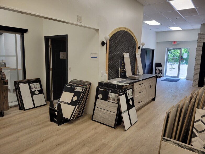 More Photos Of 1641 E Marlton Pike, Cherry Hill Showroom For Lease