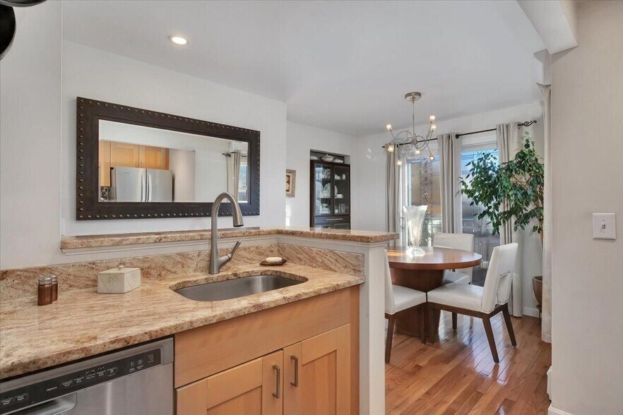 More Photos Of 139 A Bradford St, Provincetown Storefront Retail Residential For Sale