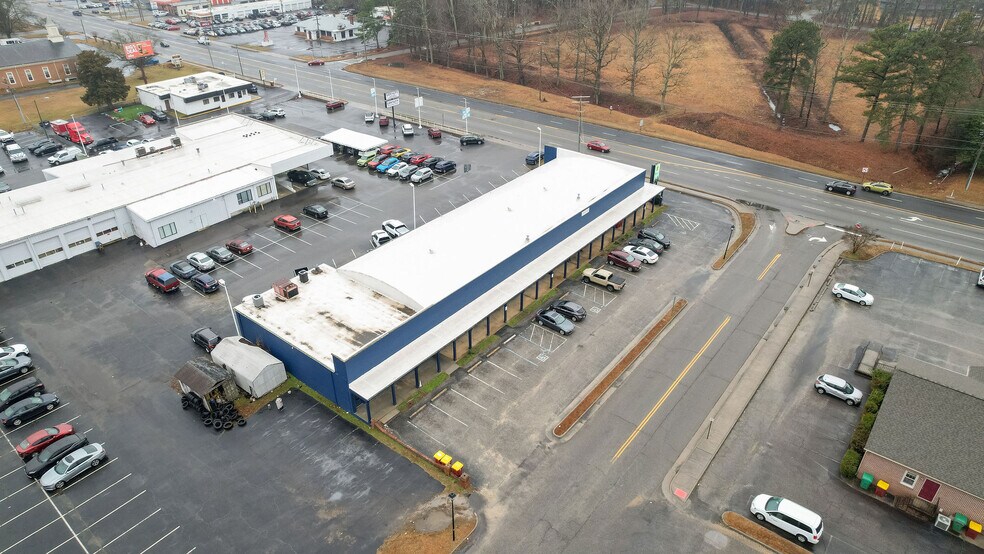 More Photos Of 2825 S Crater Rd, Petersburg Storefront Retail Office For Sale