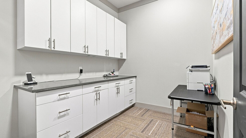 More Photos Of 1312 W Exchange Pky, Allen Medical For Sale