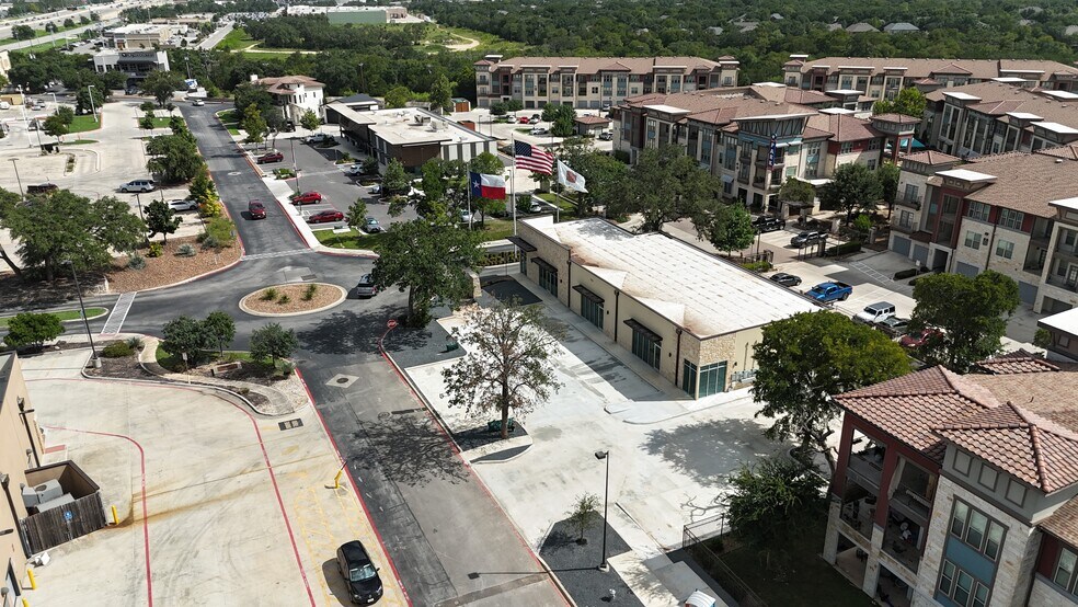 More Photos Of 7927 Calle Rialto, San Antonio Storefront Retail Office For Lease