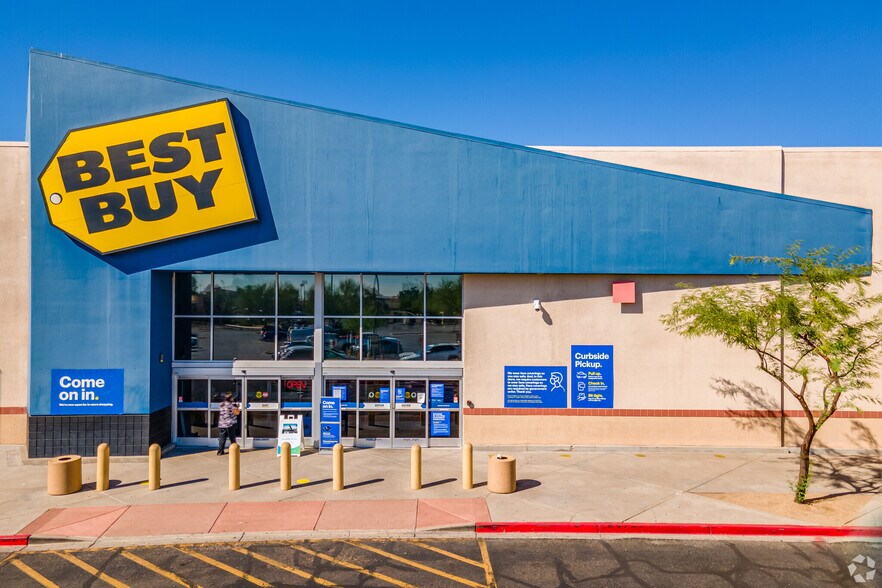 More Photos Of 7942-8290 W Bell Rd, Glendale Unknown For Lease