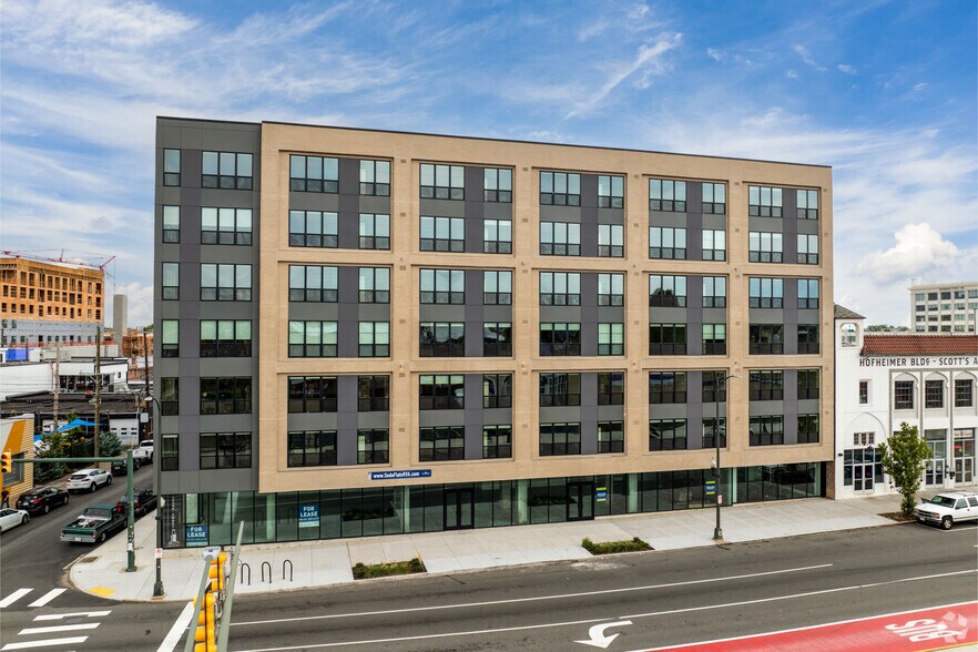 More Photos Of 2820-2828 W Broad St, Richmond Apartments For Lease