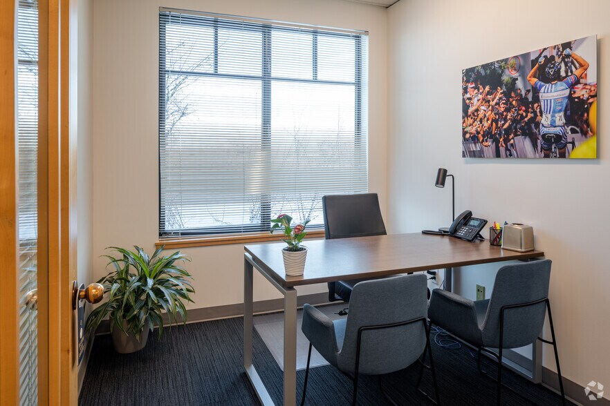 More Photos Of 4450 Arapahoe Ave, Boulder Coworking Space