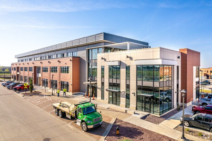 Primary Photo Of 1345 SW Park Square Dr, Ankeny Office Residential For Lease