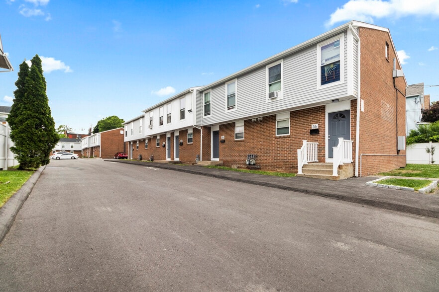 More Photos Of , Bridgeport Multifamily For Sale