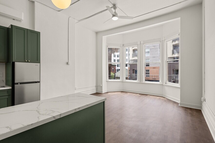 More Photos Of 509 Park Blvd, San Diego Apartments For Sale