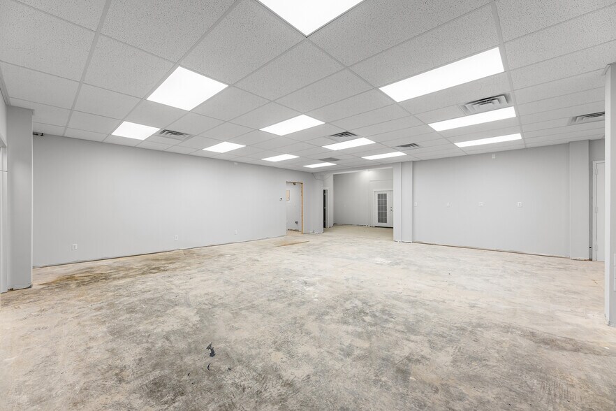 More Photos Of 2214 Route 37 E, Toms River Office For Lease