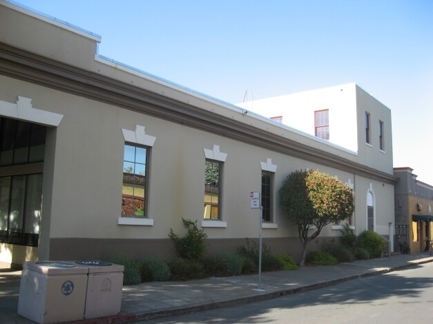 More Photos Of 199 S School St, Ukiah Office For Lease