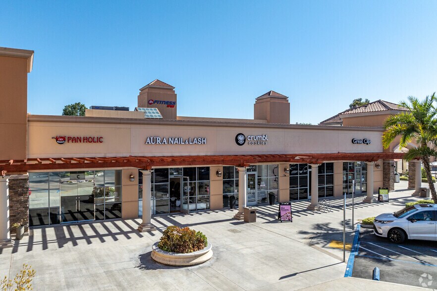 More Photos Of 955-965 E Birch St, Brea Storefront For Lease