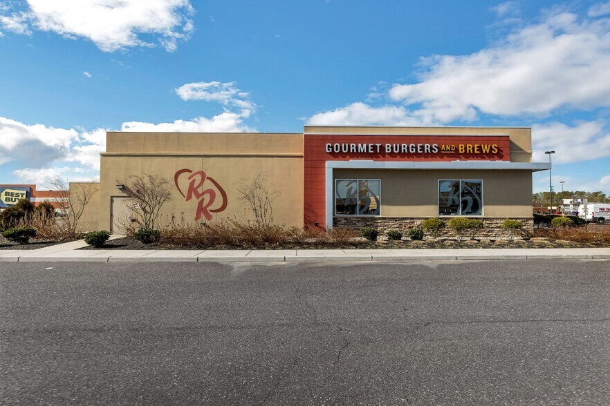 More Photos Of 3849 S Delsea Dr, Vineland Restaurant For Sale