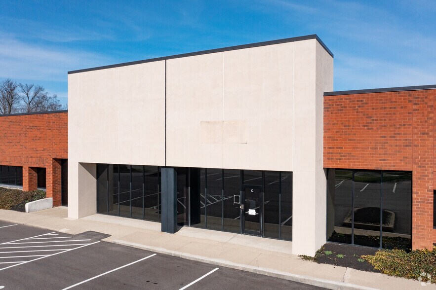 More Photos Of 420 Wards Corner Rd, Loveland Light Manufacturing For Lease