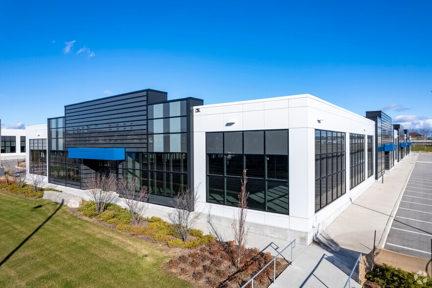 Primary Photo Of 265 Cityview Blvd, Vaughan Office For Lease