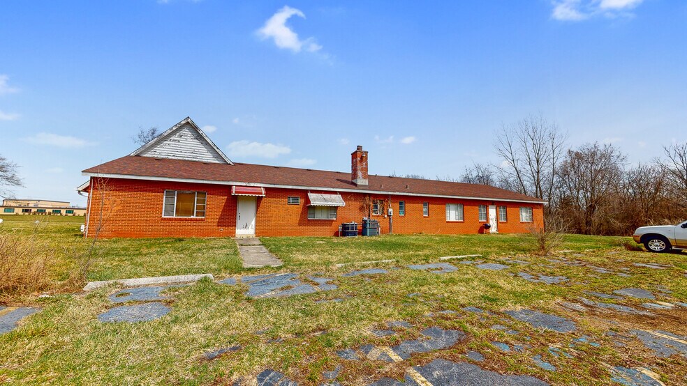 More Photos Of 4100 Maple Ave, Richton Park, Richton Park Specialty For Sale