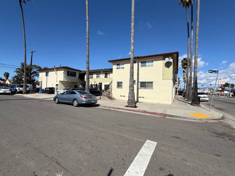 More Photos Of 8317-8325 S Western Ave, Los Angeles Apartments For Sale
