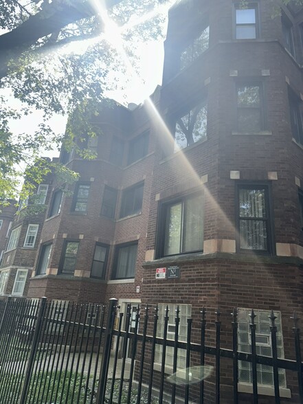 More Photos Of 7530 S Phillips Ave, Chicago Apartments For Sale