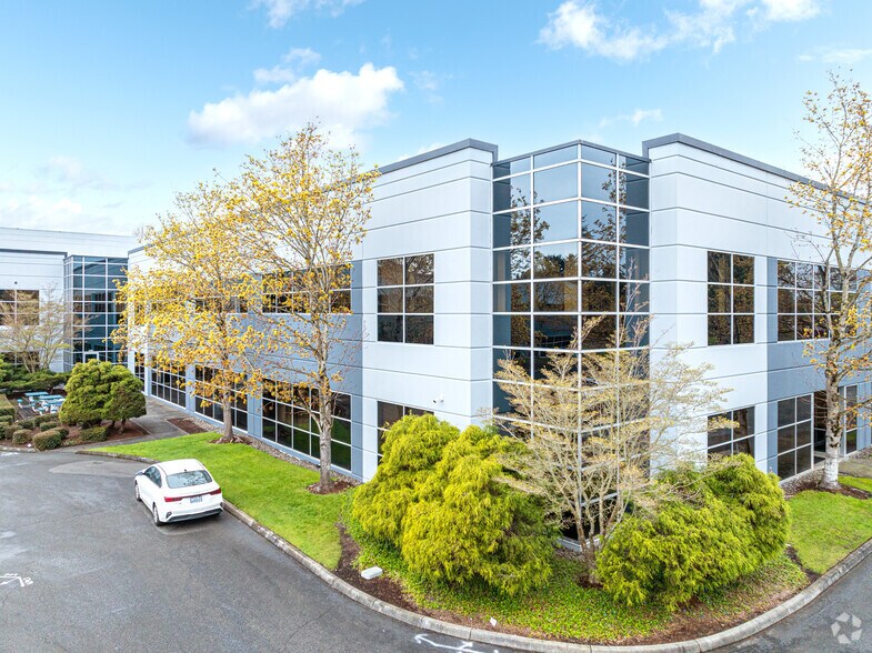 More Photos Of 1002 15th St SW, Auburn Unknown For Lease