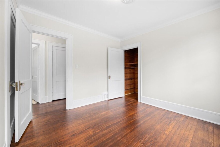 More Photos Of 301 E Main St, Easley Land For Sale