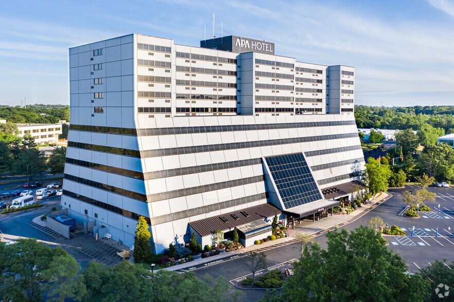 More Photos Of 120 Wood Ave S, Iselin Office For Sale